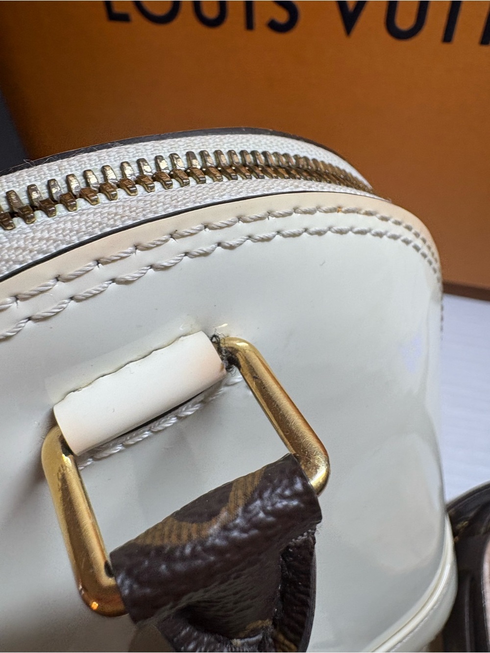 Louis Vuitton White Vernis Alma BB - Picture 7 of 11